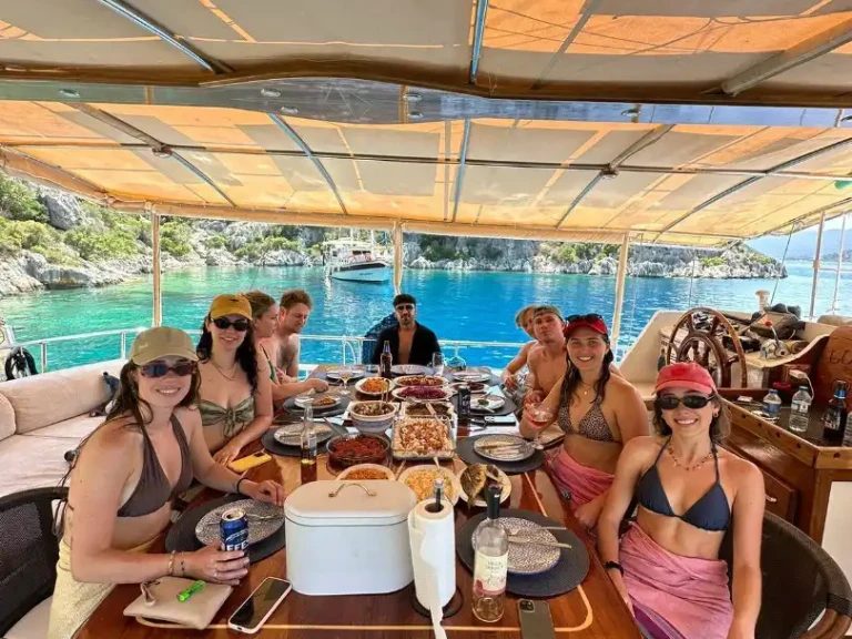 Custom Made de alquiler a Kaş