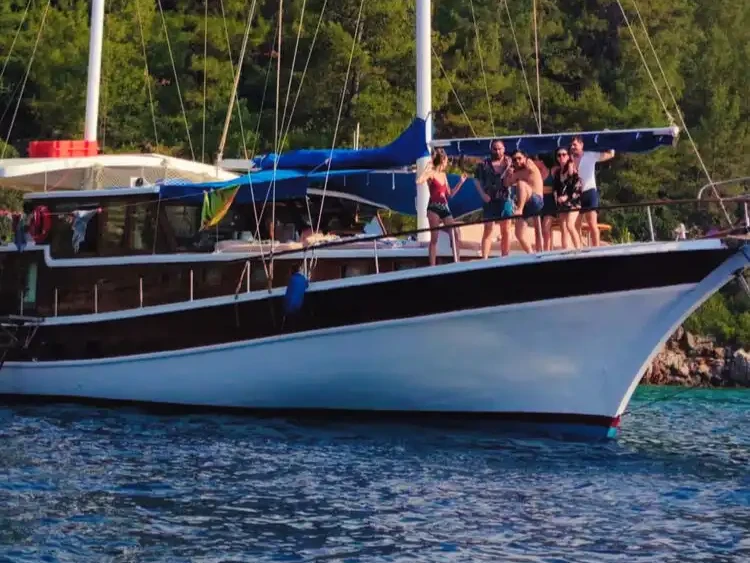 Alquiler de barcos Bozburun barato de Made