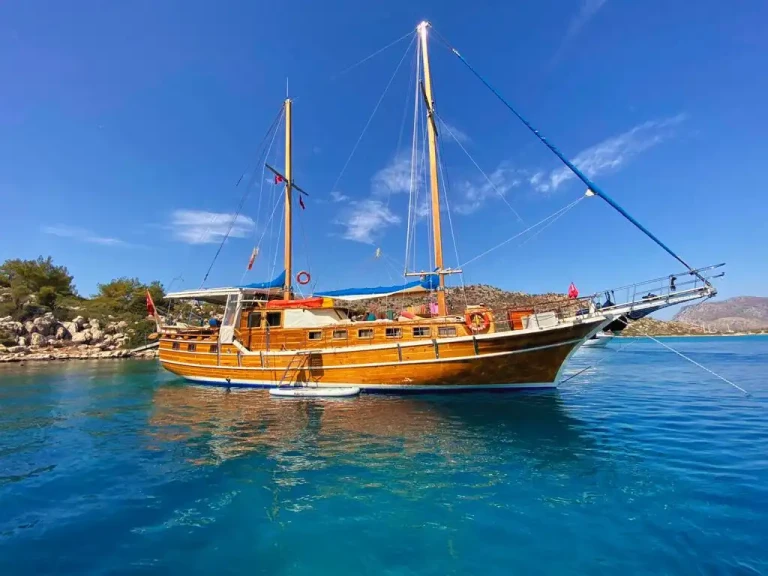 Velero para alquilar Bodrum al mejor precio