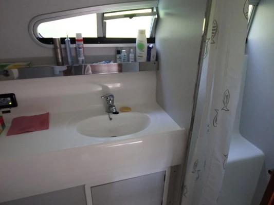 Alquiler Lancha  con o sin  título de navegación