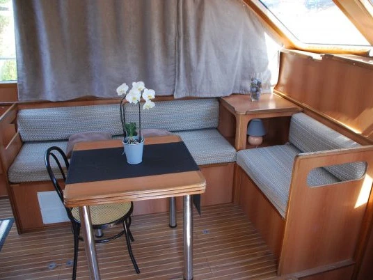 Alquiler Lancha  con o sin  título de navegación