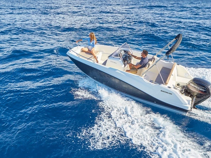 Alquiler Lancha en Antibes - Quicksilver Activ 555 Open