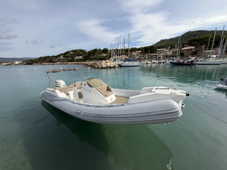 Alquiler de Master Master 699 en La Madrague