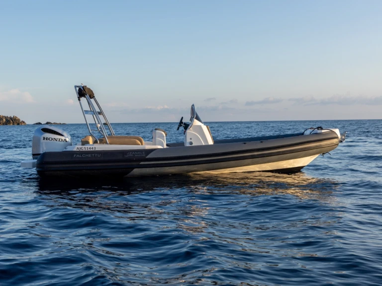 Alquiler Lancha en Porto Pollo - Quicksilver Quicksilver 555 Activ Open
