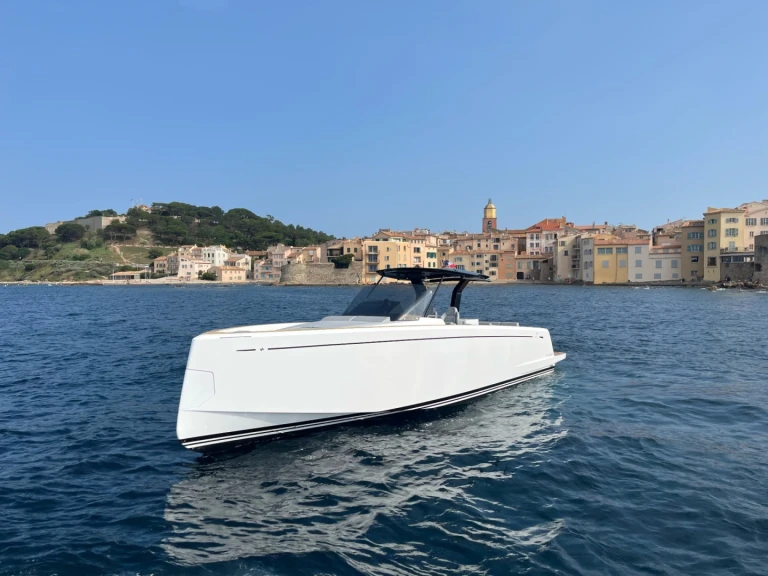 Alquiler de Pardo Yachts Pardo 38 en Port Grimaud
