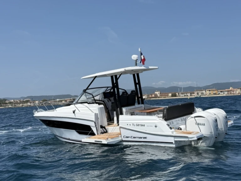 Alquiler Port Grimaud - Jeanneau Cap Camarat 9.0 WA en SamBoat