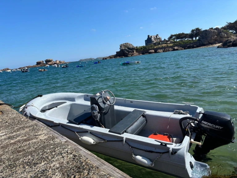 Alquiler de barcos Trégastel barato de FUN YAK 13 SECU