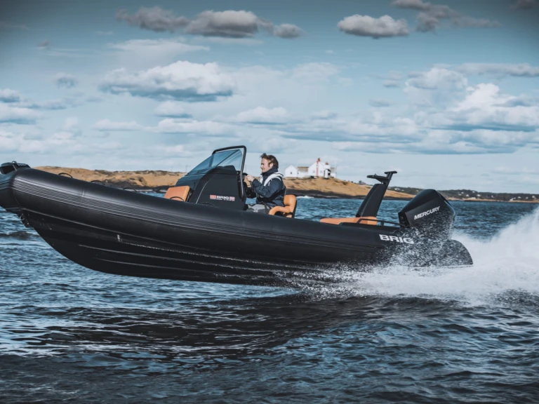 Alquiler de Neumática, con o sin patrón Brig Trébeurden