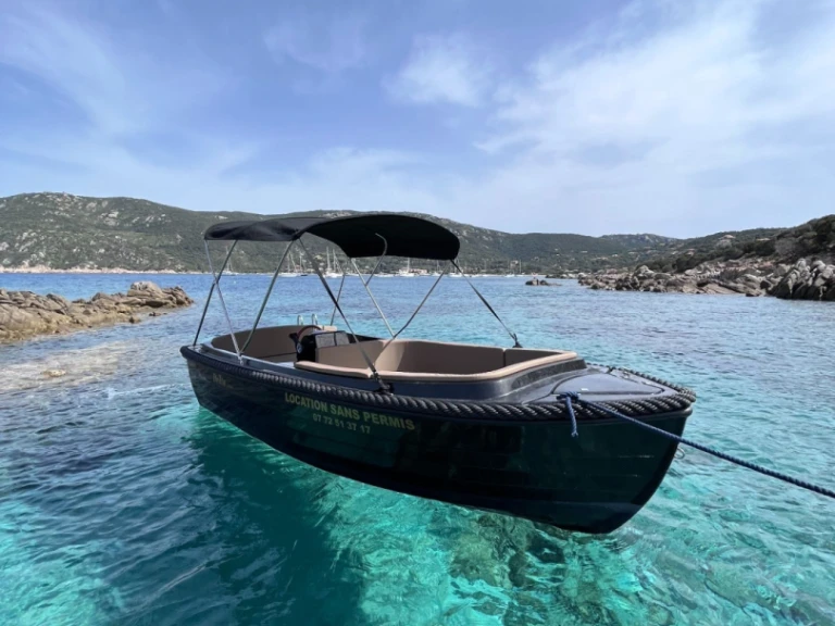Alquiler de Quicksilver Activ 605 Open en Campomoro