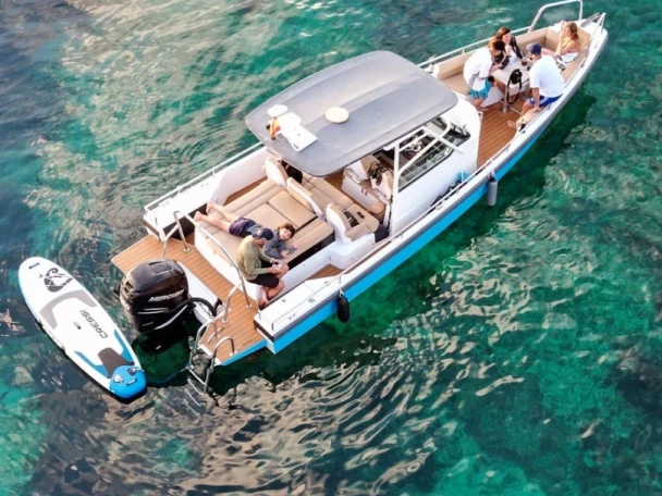 Axopar 28 T-TOP 28 T-Top de alquiler a Can Picafort