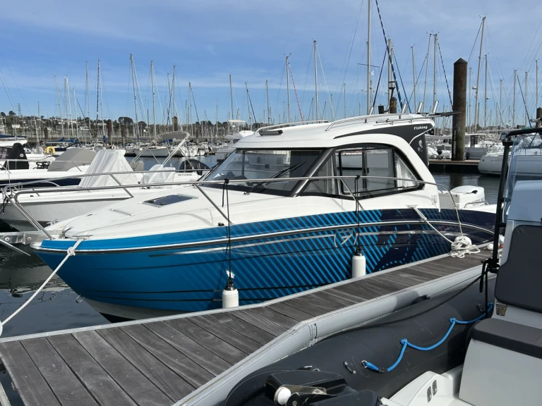 Alquiler de barcos Brest barato de Antares 7