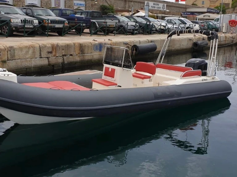 Alquiler de Bsc 70 Open en Appietto