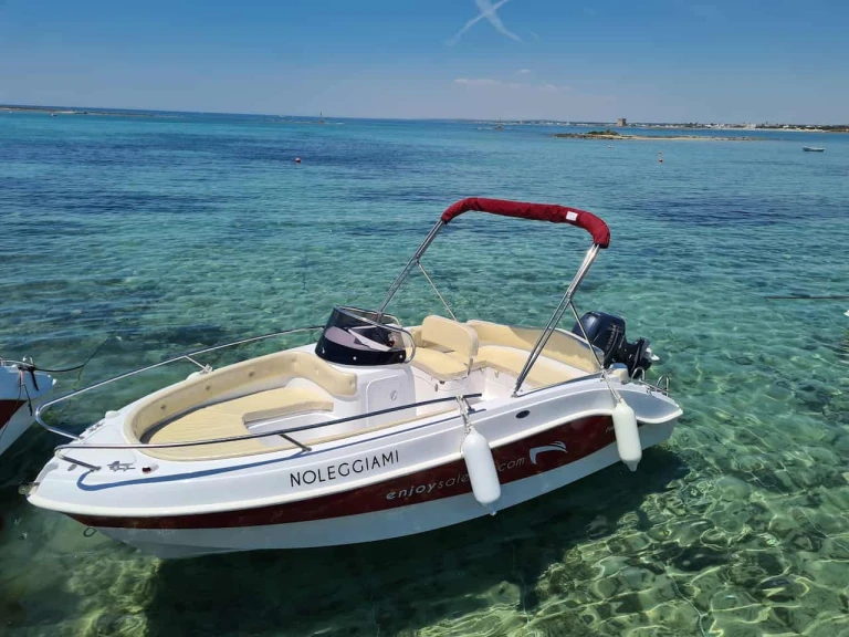 Alquiler de Marinello Eden 18 en Porto Cesareo
