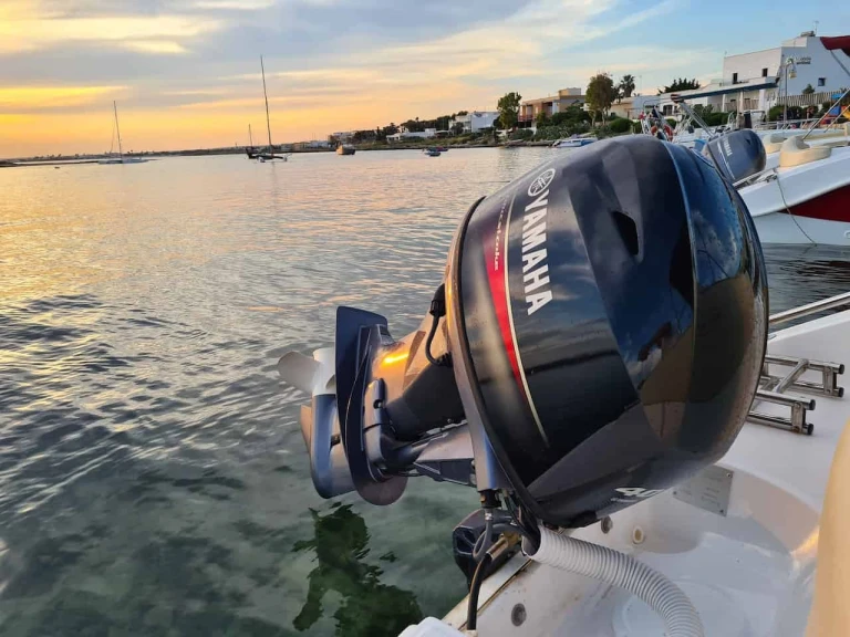 Alquiler de embarcaciones Marinello Eden 18 enPorto Cesareo en Samboat