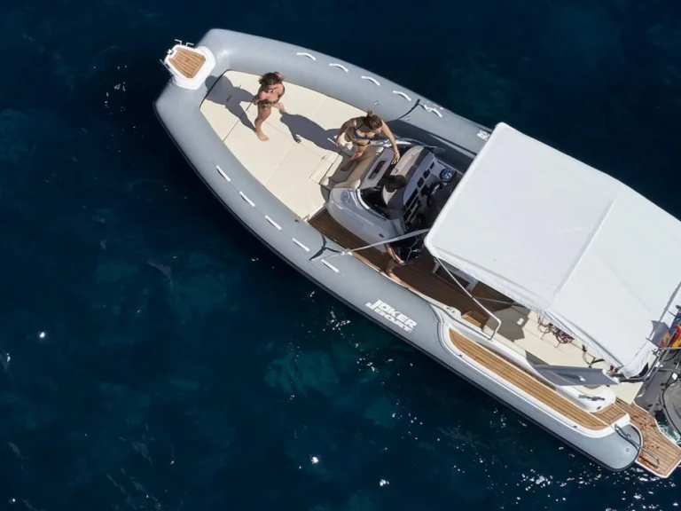 Alquiler de Neumática, con o sin patrón Joker Boat Le Lavandou