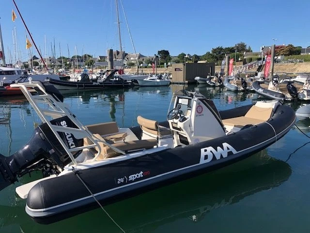Alquiler Neumática en La Trinité-sur-Mer - Bwa BWA 24 GTO