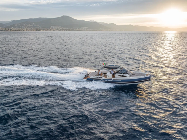 Alquiler de barcos La Trinité-sur-Mer barato de Flyer 36