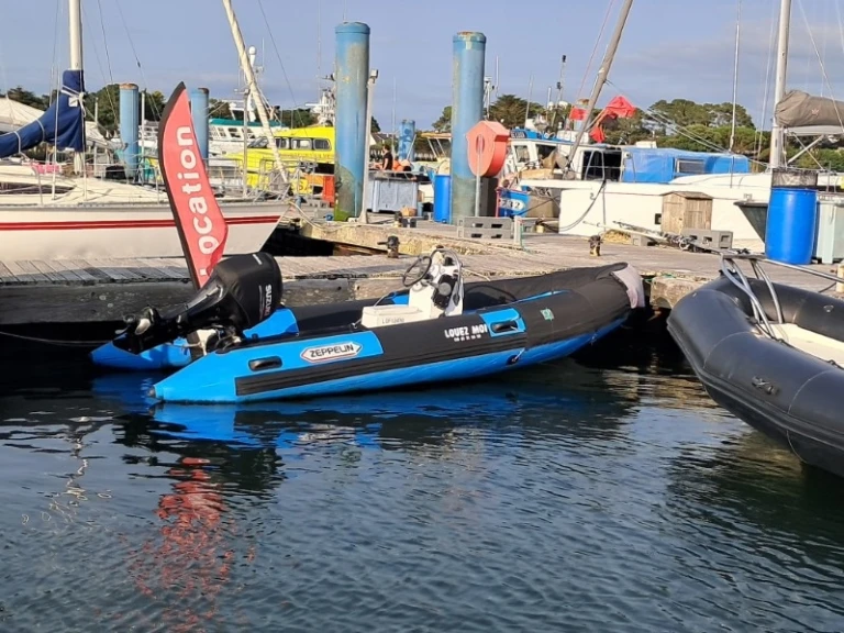 Alquiler de Zodiac Pro 5.5 en Port-Louis
