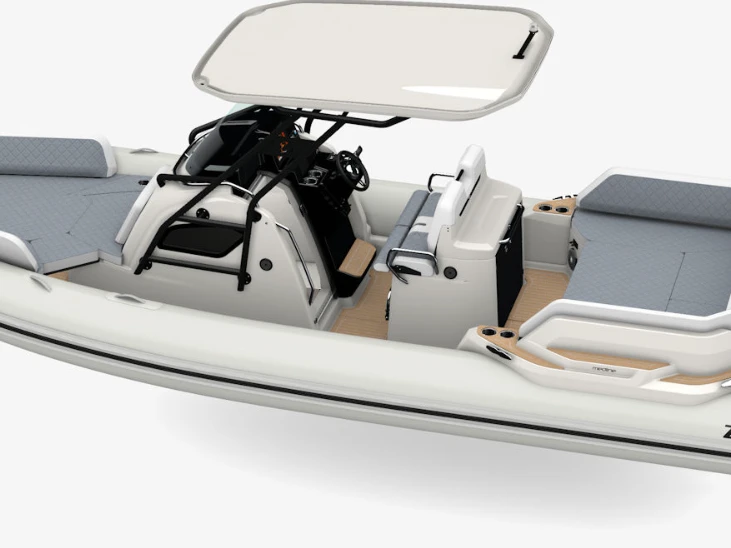 Alquiler Neumática Zodiac con o sin  título de navegación