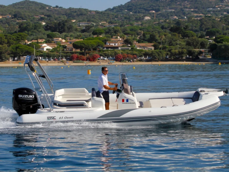 Alquiler de barcos Cogolin barato de 65 Classic