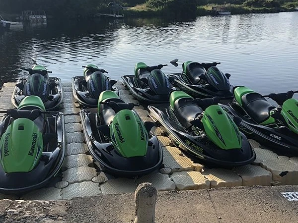 Alquiler de Kawasaki STX 15F en Saint-Florent