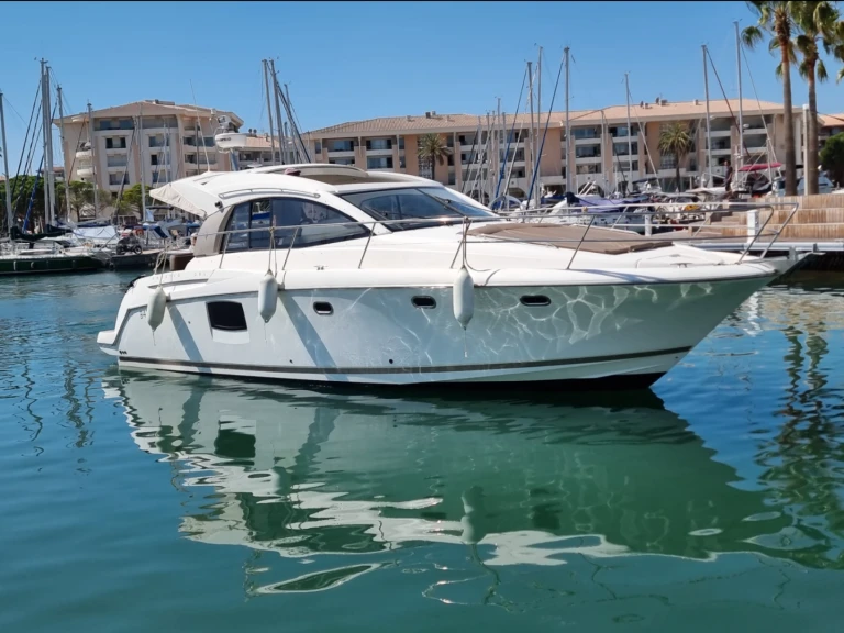 Jeanneau Prestige 38 S de alquiler a Saint-Jean-Cap-Ferrat