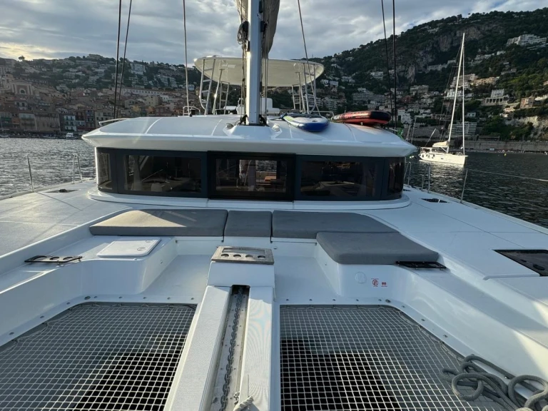 Catamarán para alquilar Villefranche-sur-Mer al mejor precio