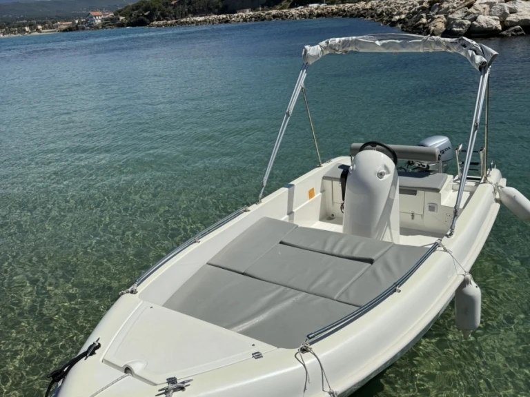 Alquiler de embarcaciones Karel Karel V 160 enLa Madrague en Samboat