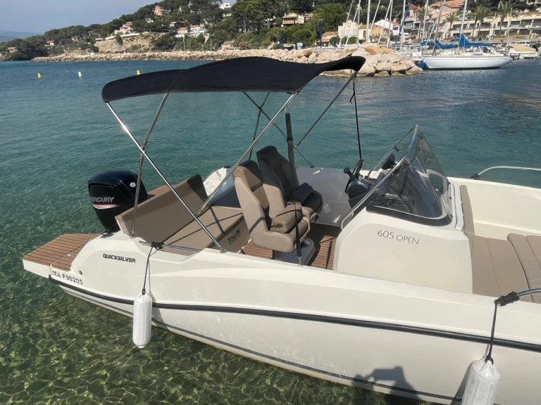Alquiler de Lancha, con o sin patrón Quicksilver La Madrague
