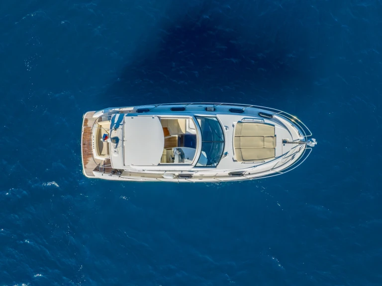 Alquiler Lancha Jeanneau con o sin  título de navegación