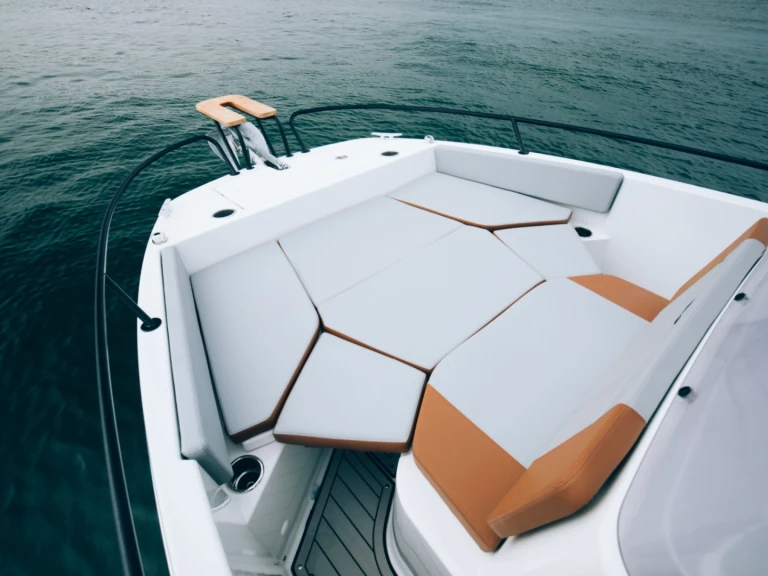 Alquiler de embarcaciones Bénéteau Flyer 7 SUNdeck enSète en Samboat