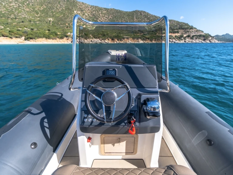 Alquiler de barcos Sète barato de 62 Classic