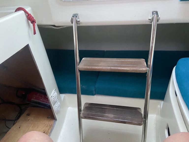 Alquiler Lancha Jeanneau con o sin  título de navegación