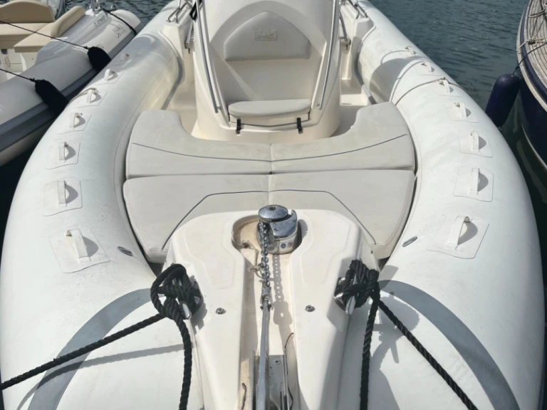 Alquiler Port Grimaud - Bwa Sport 28 GTc en SamBoat