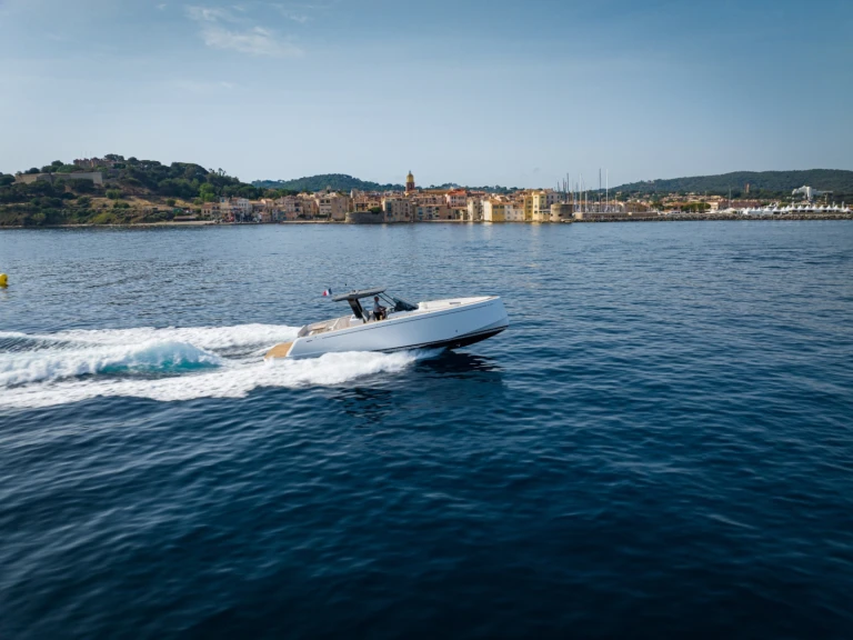 Alquiler de Pardo Yachts Pardo 38 en Port Grimaud