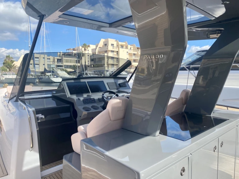 Alquiler Port Grimaud - Pardo Yachts Pardo 43 en SamBoat