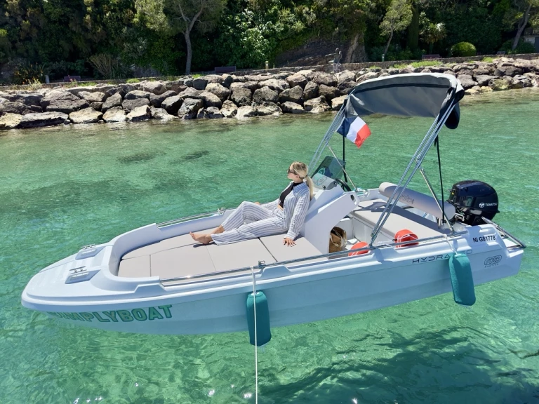 Alquiler Lancha ROTO con o sin  título de navegación