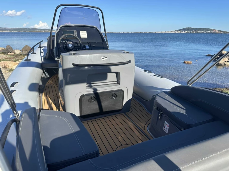 Grand Boats Golden Line G650LF de alquiler a Palavas-les-Flots