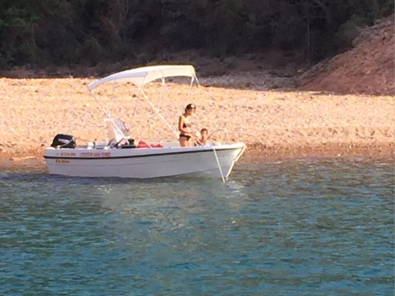 Alquiler Galéria - Terhi 445 C en SamBoat