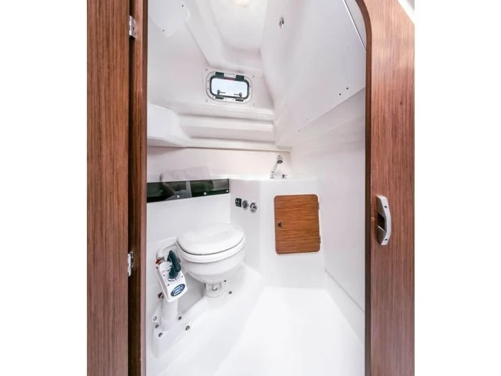 Bénéteau Antares 8 de alquiler a Ajaccio