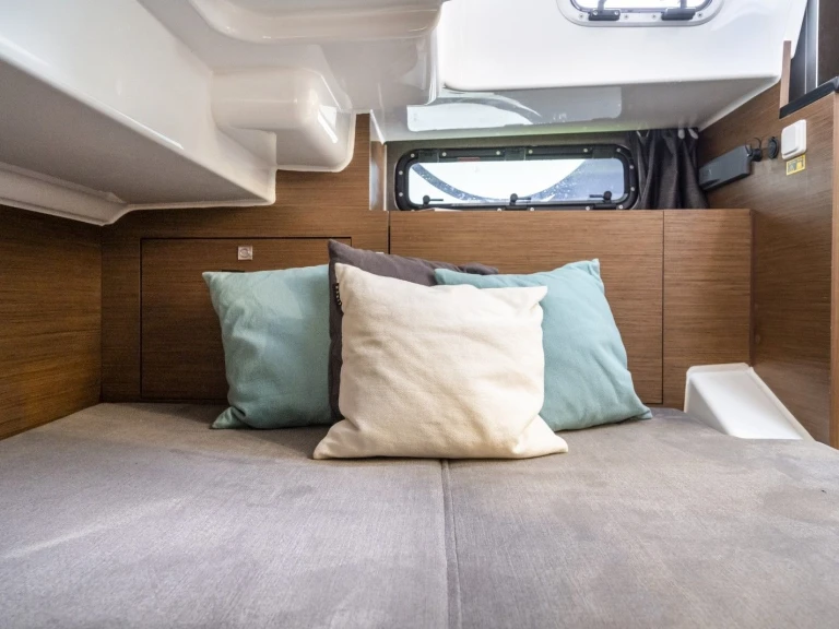 Alquiler de embarcaciones Bénéteau FLYER 9 SUNdeck enAjaccio en Samboat