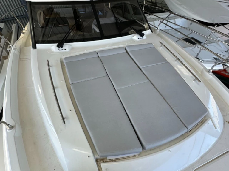 Alquiler de embarcaciones Jeanneau Prestige 420 Fly enAjaccio en Samboat