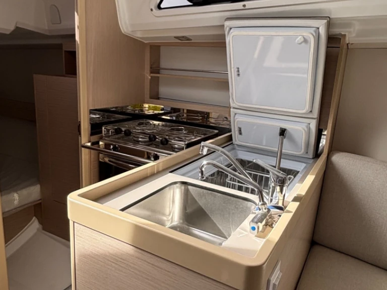 Alquiler de Velero, con o sin patrón Bénéteau Ajaccio