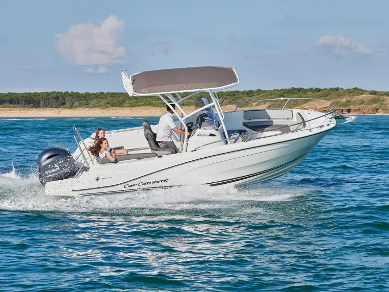 Alquiler de Jeanneau Cap Camarat 6.5 CC Serie 3 en La Forêt-Fouesnant