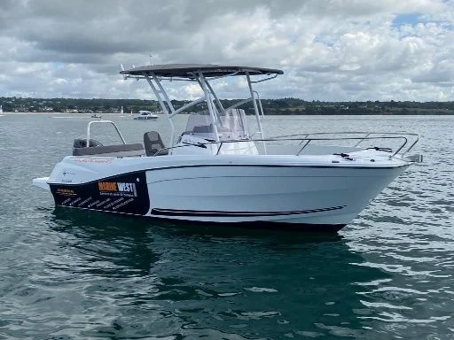 Alquiler de barcos La Forêt-Fouesnant barato de Cap Camarat 6.5 CC Serie 3