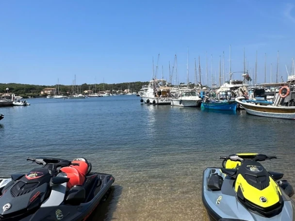 Moto de agua para alquilar Hyères al mejor precio