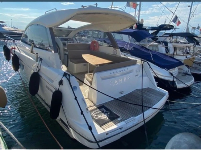Jeanneau Leader 9 de alquiler a Saint-Raphaël