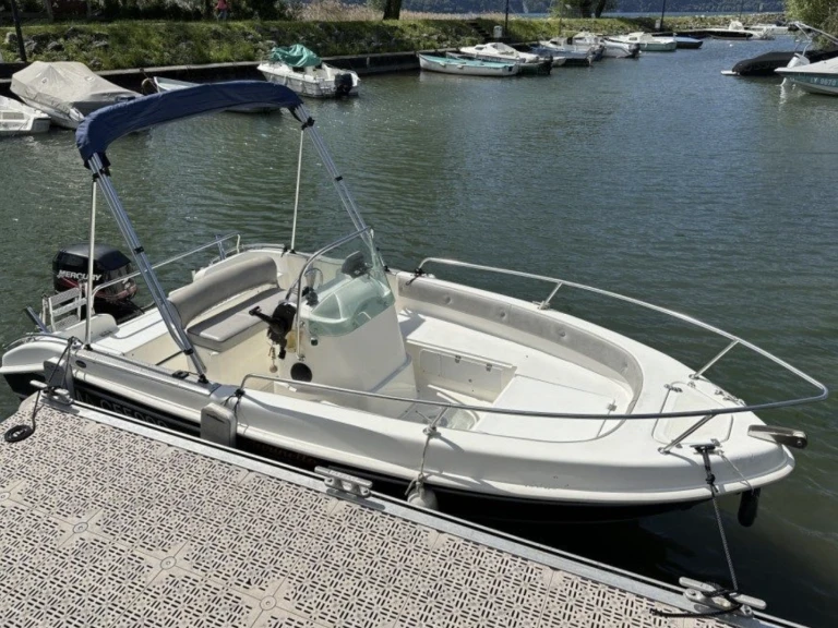 Marinello Fisherman 16 de alquiler a Aix-les-Bains