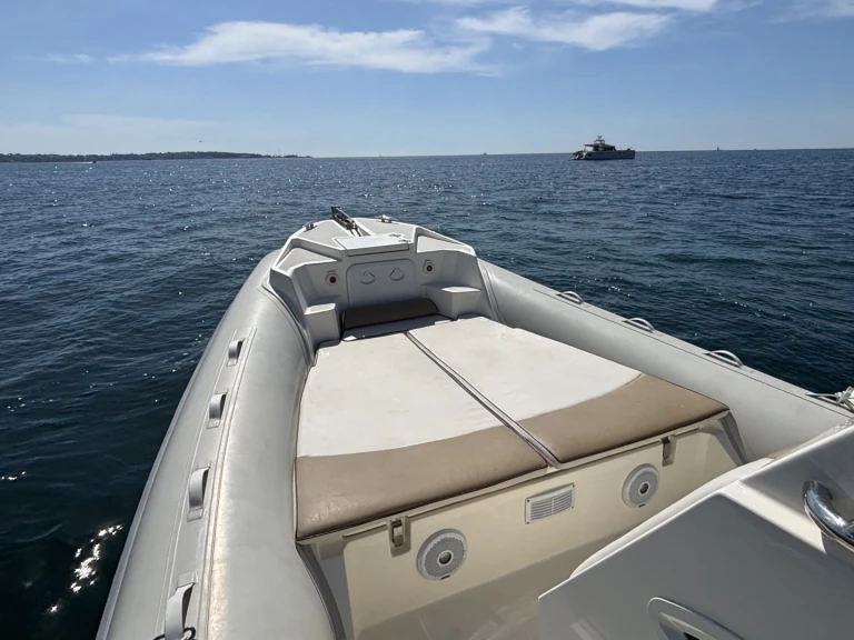 Alquiler Cannes - Lomac Lomac 850 IN en SamBoat