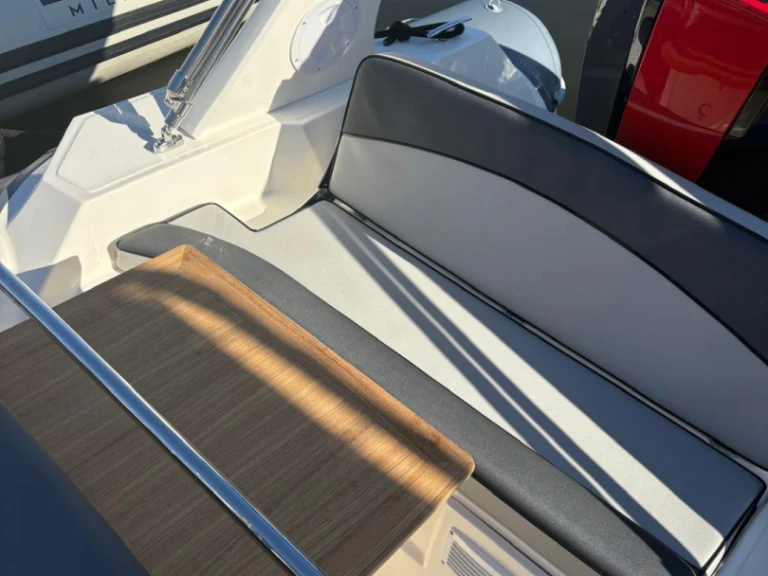 Neumática para alquilar Saint-Florent al mejor precio